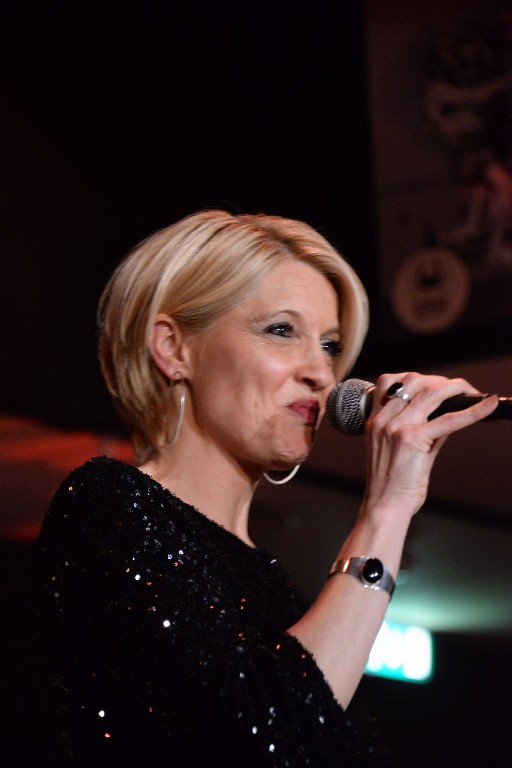 ../Images/Heel Noordwijkerhout zingt Hazes 134.jpg